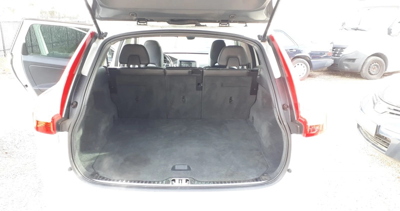 Volvo XC 60 cena 59999 przebieg: 231000, rok produkcji 2015 z Warszawa małe 301